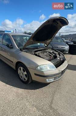 Лифтбек Skoda Octavia 2005 в Сумах
