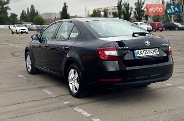 Ліфтбек Skoda Octavia 2019 в 