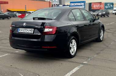 Ліфтбек Skoda Octavia 2019 в 