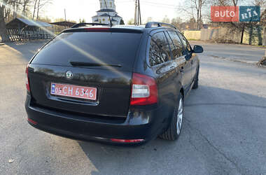 Универсал Skoda Octavia 2011 в 