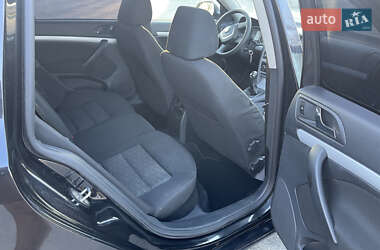 Универсал Skoda Octavia 2011 в 