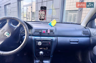Универсал Skoda Octavia 2001 в 