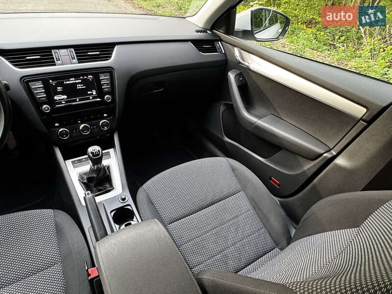 Універсал Skoda Octavia 2016 в Києві