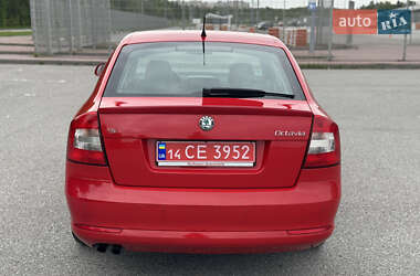 Ліфтбек Skoda Octavia 2012 в 
