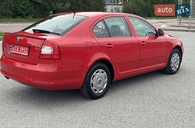 Ліфтбек Skoda Octavia 2012 в 