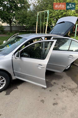 Лифтбек Skoda Octavia 2011 в 