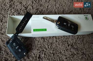 Ліфтбек Skoda Octavia 2017 в 