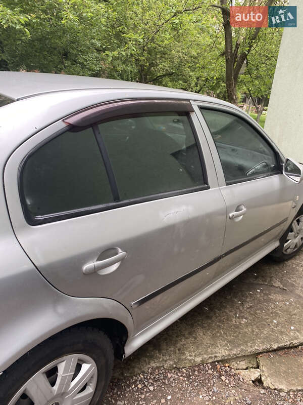 Ліфтбек Skoda Octavia 2002 в Івано-Франківську
