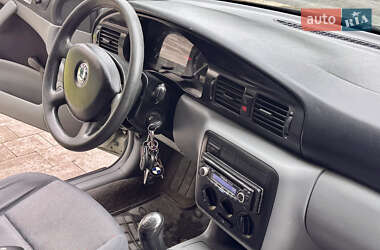 Лифтбек Skoda Octavia 2002 в 