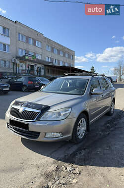 Универсал Skoda Octavia 2009 в Сумах