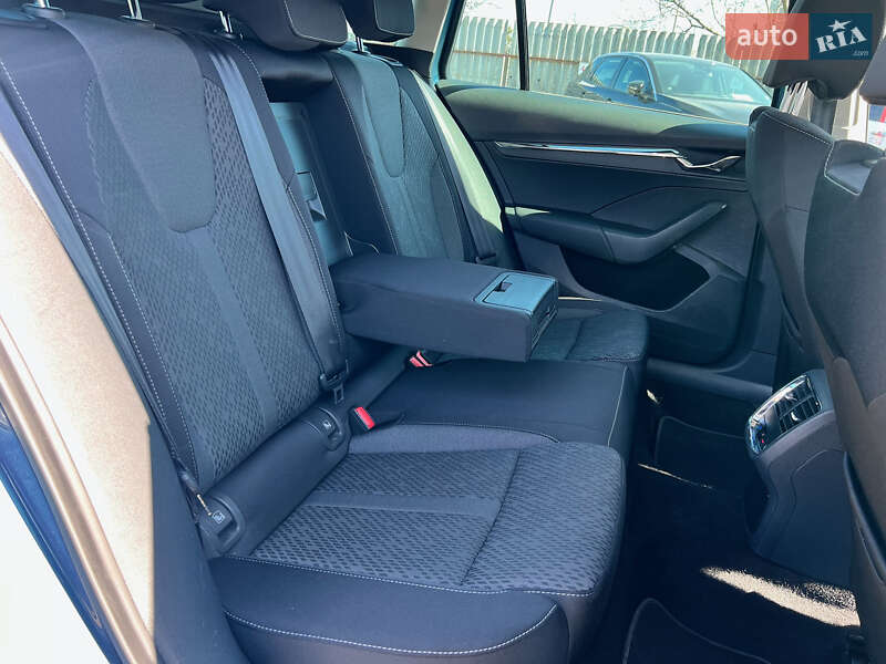 Универсал Skoda Octavia 2021 в Луцке
