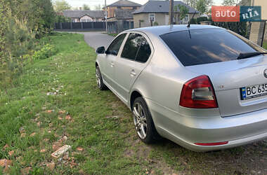 Ліфтбек Skoda Octavia 2011 в 