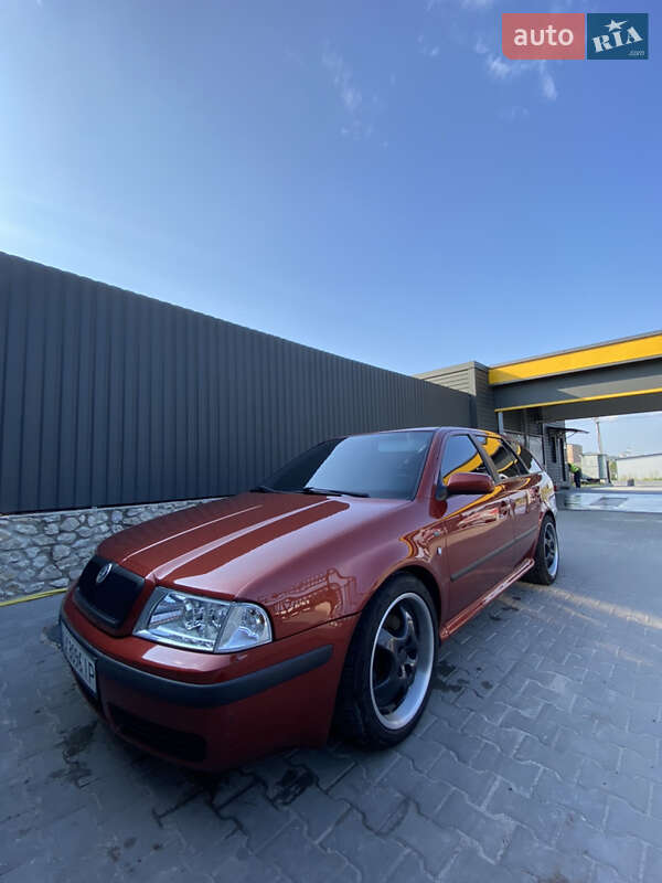 Универсал Skoda Octavia 2001 в Харькове