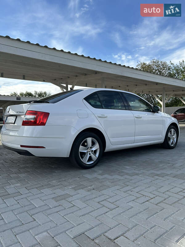 Лифтбек Skoda Octavia 2018 в Киеве фото 6 Лифтбек Skoda Octavia 2018 в Киеве