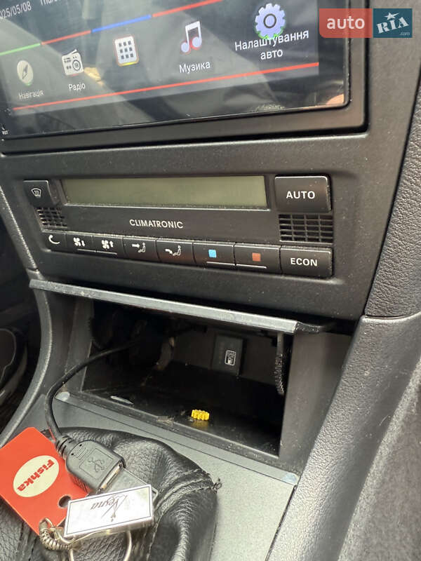 Универсал Skoda Octavia 2001 в Харькове