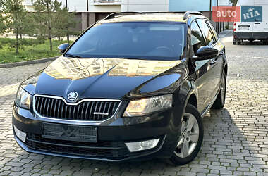 Универсал Skoda Octavia 2015 в Ивано-Франковске