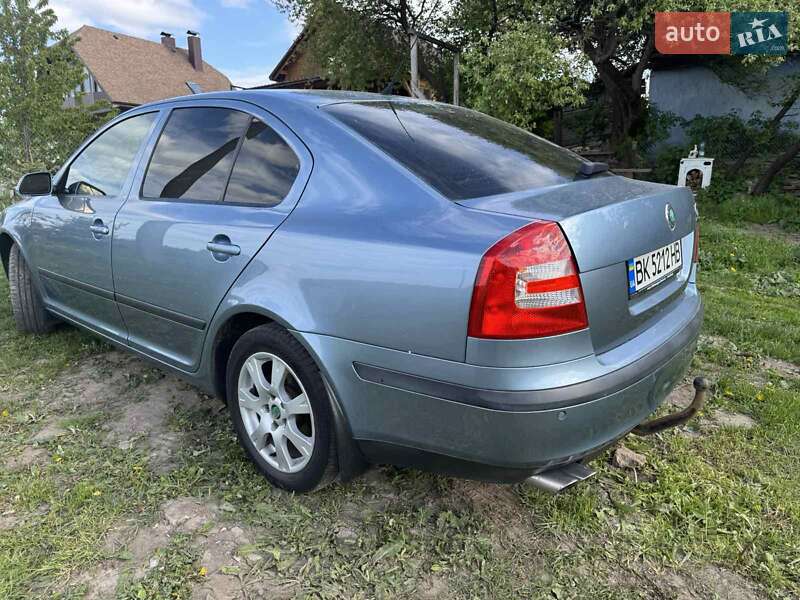 Лифтбек Skoda Octavia 2007 в Ровно