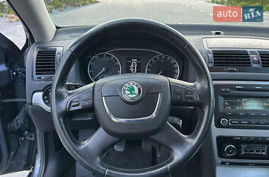 Ліфтбек Skoda Octavia 2009 в 
