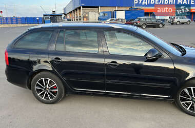 Универсал Skoda Octavia 2010 в 