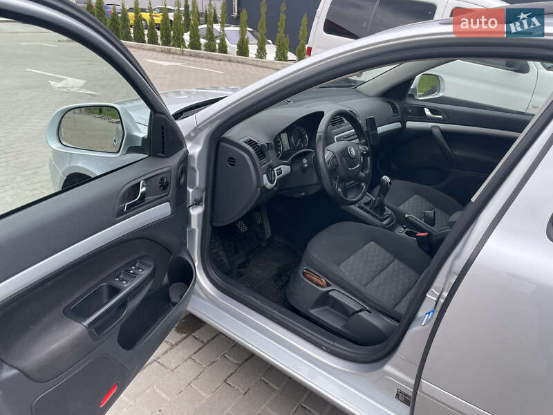 Универсал Skoda Octavia 2011 в Львове