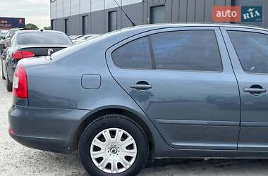 Лифтбек Skoda Octavia 2010 в 