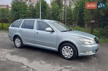Универсал Skoda Octavia 2009 в 