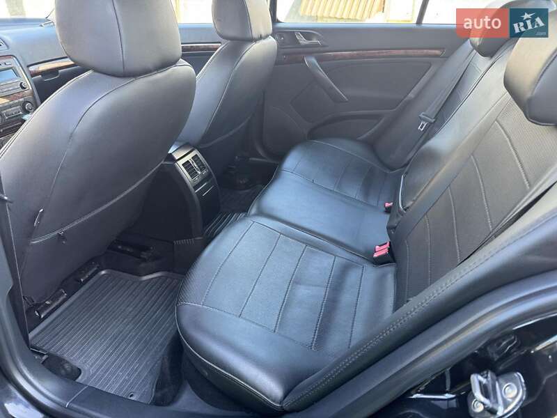 Лифтбек Skoda Octavia 2010 в Львове