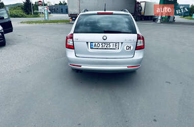 Универсал Skoda Octavia 2010 в 