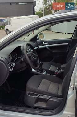 Универсал Skoda Octavia 2009 в 