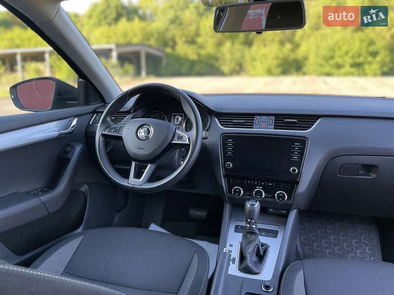 Універсал Skoda Octavia 2018 в Луцьку