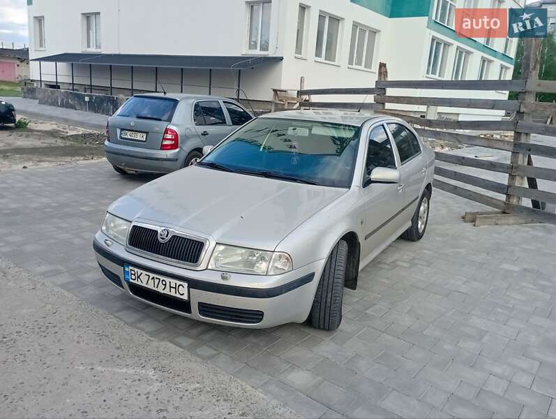Skoda Octavia 2003