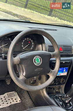Лифтбек Skoda Octavia 2007 в 