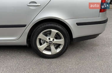 Ліфтбек Skoda Octavia 2006 в 