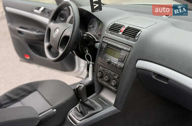 Ліфтбек Skoda Octavia 2006 в 