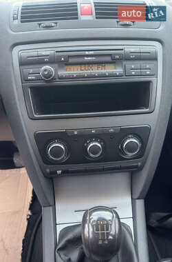 Ліфтбек Skoda Octavia 2012 в 