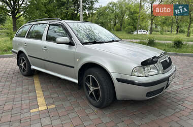 Універсал Skoda Octavia 2004 в 