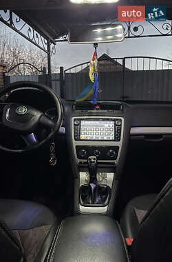 Ліфтбек Skoda Octavia 2012 в 