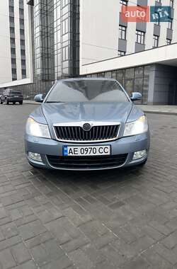 Ліфтбек Skoda Octavia 2010 в Дніпрі