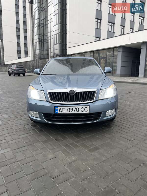 Ліфтбек Skoda Octavia 2010 в 