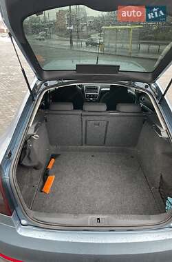 Ліфтбек Skoda Octavia 2010 в 
