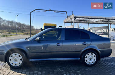Лифтбек Skoda Octavia 2006 в 