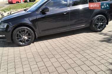 Универсал Skoda Octavia 2019 в 