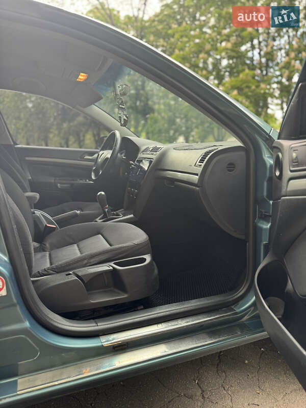 Лифтбек Skoda Octavia 2005 в Желтых Водах