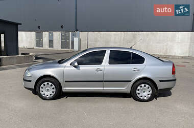 Ліфтбек Skoda Octavia 2006 в 