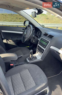 Универсал Skoda Octavia 2011 в 