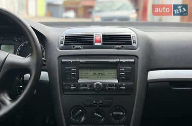 Лифтбек Skoda Octavia 2008 в 