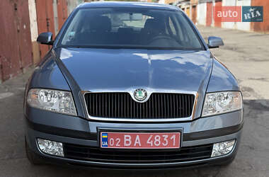 Лифтбек Skoda Octavia 2008 в 