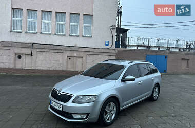Универсал Skoda Octavia 2013 в Первомайске
