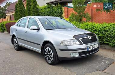 Ліфтбек Skoda Octavia 2008 в Дніпрі