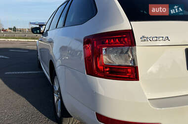 Универсал Skoda Octavia 2016 в 